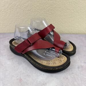 Ecco Women's Burgundy Sandals